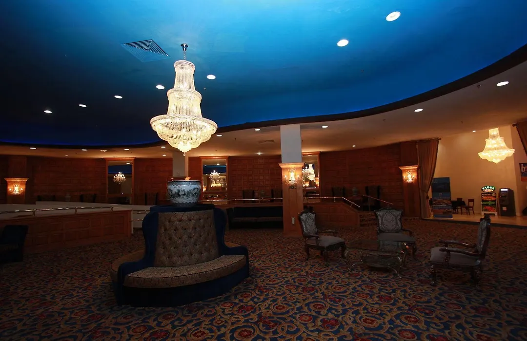 Castle Beach Suites By Miarentals-1